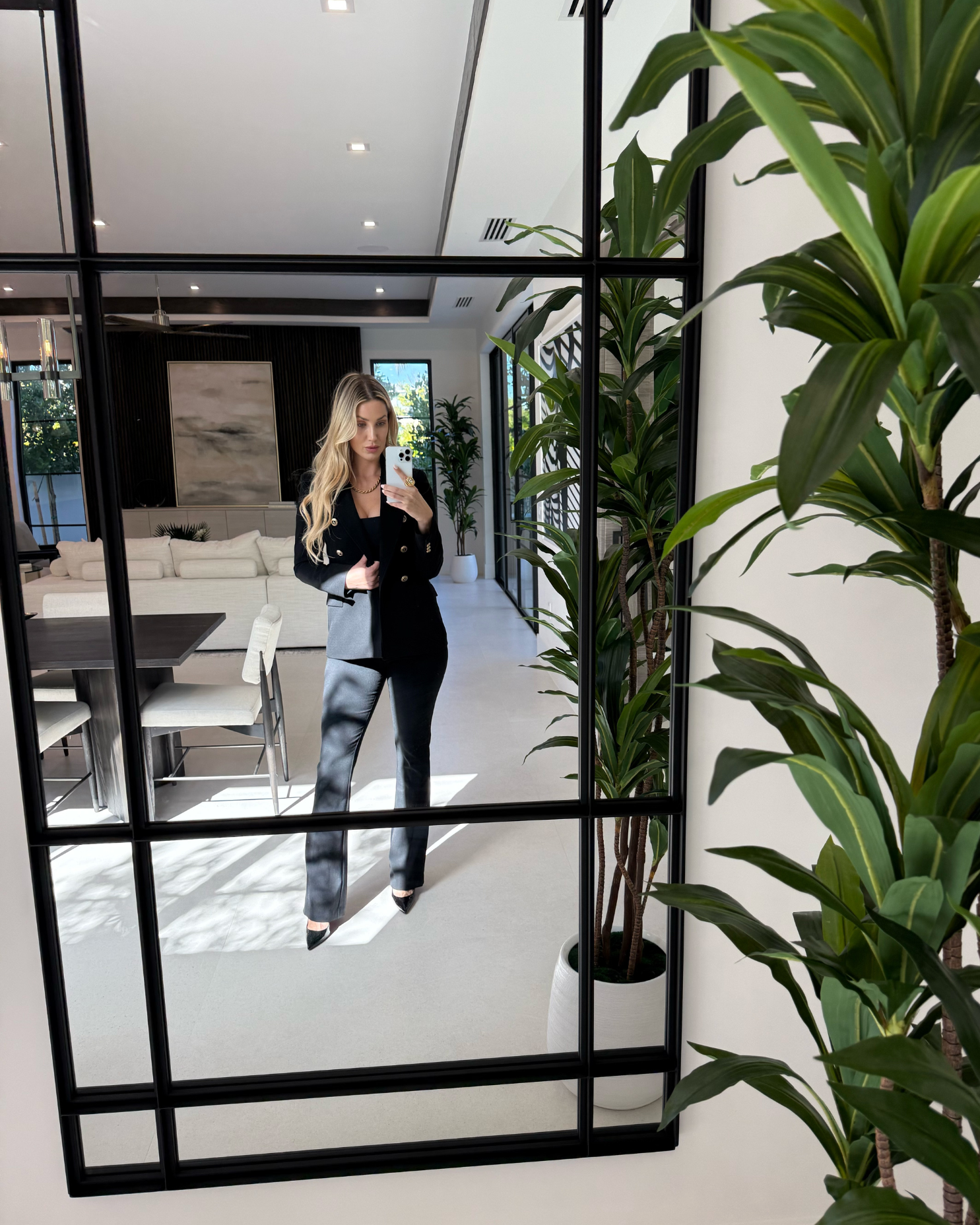 Naomi Besson – Real Estate Agent in Boca Raton, Delray Beach & West Palm Beach | The Besson Group